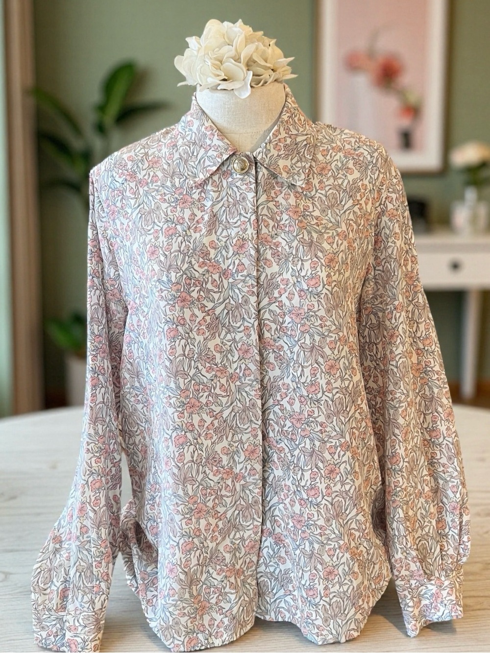 Vintage 90s Floral Button-Front Women's Blouse - Cream Pink Grey